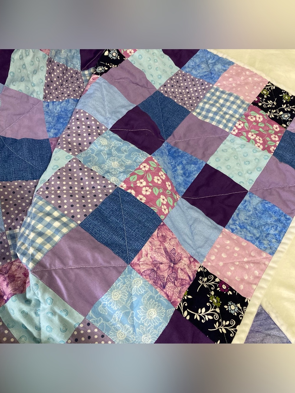 🪡 “Twilight Flower” Handmade Cotton Large Crib Quilt - Picture 3 of 4